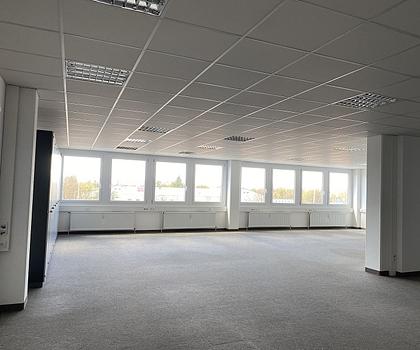 Großzügiges, gepflegtes Groß-Raum-Büro in Martinsried