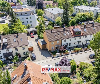 Rarität in Moosach: Familienidyll mit Südgarten. Sanierungsprojekt - jetzt Wohnträume verwirklichen!