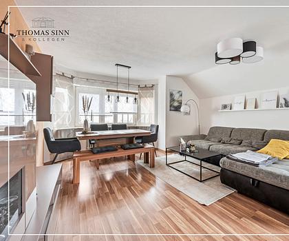 HELLE UND GEPFLEGTE 4,5-ZIMMER-MAISONETTEN WOHNUNG MIT LOGGIA UND GARAGE