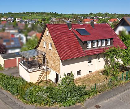 TOP-Lage in Gräfenhausen - 2-Familienhaus mit Garten, Garagen und Wintergarten