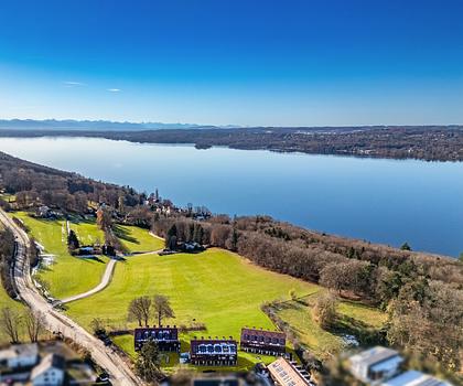 Neubau: Großzügiges Eckhaus in idyllischer Lage am Starnberger See