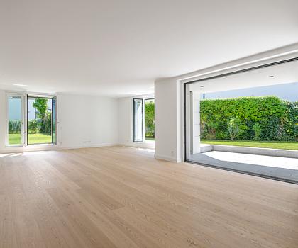Erstbezug in Stadtvilla: Familiengerechte 4-Zimmer-Wohnung mit Gartenparadies