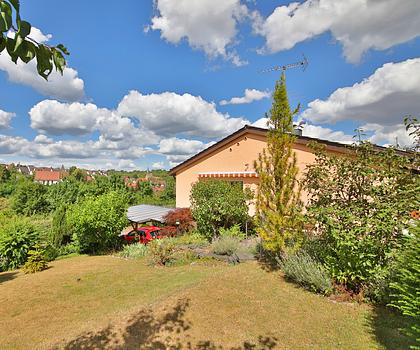 Sonnenuntergänge inklusive – charmantes Haus mit Garage & Carport