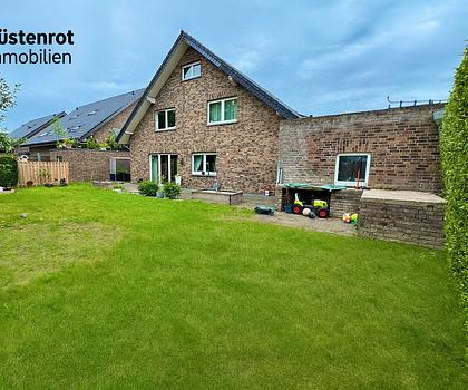 Modernes Familienidyll mit Garten – Doppelhaushälfte in Kevelaer-Winnekendonk
