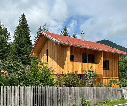 Der schönste Blick zur Brecherspitze:
Premium-Landhaus in Schliersee-Neuhaus
- ökologisches Juwel