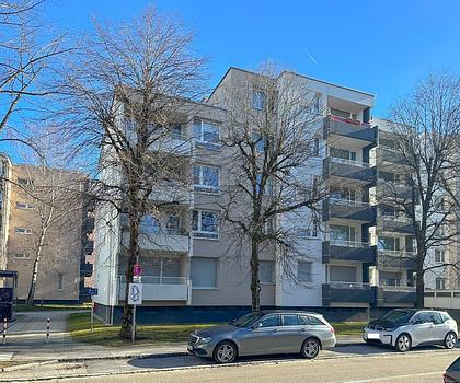 Zum Eigennutz:
Helle 3-Zimmer-Wohnung mit überdachter Loggia
- Top Infrastruktur in Ottobrunn