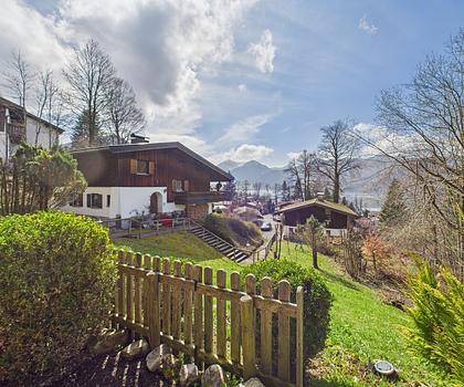 KEGELSTEIN III
Refugium über den Dächern Schliersees
- Drei gepflegte Landhäuser zum Gesamterwerb