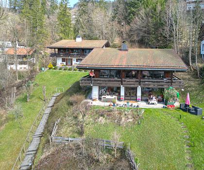 Ihr Refugium über den Dächern von Schliersee
- Attraktives Landhaus mit See- und Bergpanoramablick