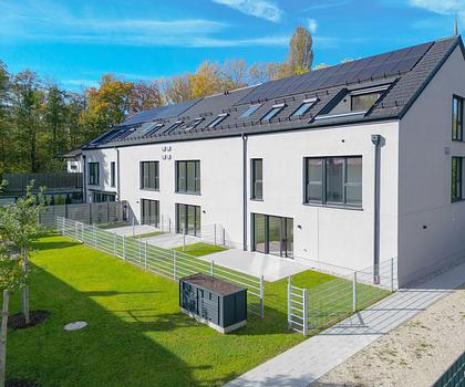 Exklusive Dachgeschoss-Wohnung mit Loggia
- Passivhaushaus
- Erstbezug / kein Fertigstellungsrisiko