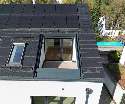 Exklusive Dachgeschoss-Wohnung mit Loggia
- Passivhaus
- Erstbezug / kein Fertigstellungsrisiko