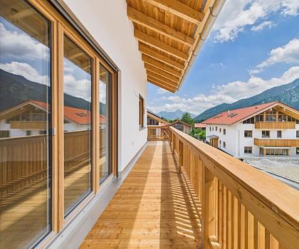 Blick zur Brecherspitz: Exklusive 2-Zimmer-Landhaus-Wohnung in Schliersee-Neuhaus
