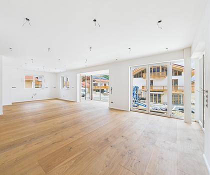 Exklusive Landhaus-Gartenwohnung mit Hobbyraum in Schliersee-Neuhaus mit Bergpanoramablick