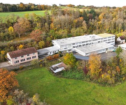 PREISREDUZIERUNG Gewerbeobjekt mit Erweiterungsflächen zur Bestandsnutzung, Umentwicklung
