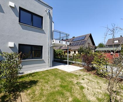 2-Zi.-Erdgeschosswohnung mit ca. 70 m² Garten - Bezugsfertig Sommer 2025 - Energieklasse A