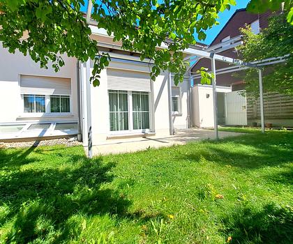 Einfamilienhaus mit ruhigem Südwestgarten in S- und U-Bahn Nähe/ Plus-Energiehaus Effizienzklasse A