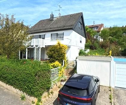 Einfamilienhaus in toller Blicklage am Südhang Vockenhausen (von privat)