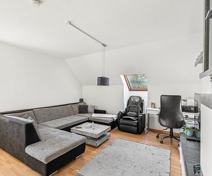 FREIE 2,5-Zimmer-Wohnung in Ismaning inkl. Stellplatz