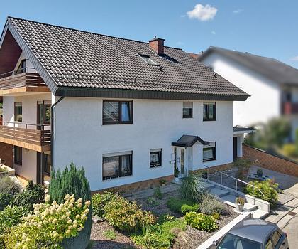 Großzügiges Einfamilienhaus mit Einliegerwohnung – optimale Sonnenlage in Wiesloch-Schatthausen