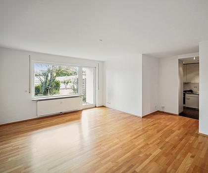 Ideal für Singles & Pendler: Charmante 1-Zimmer-Wohnung mit eigenem Garten in Sachsenhausen