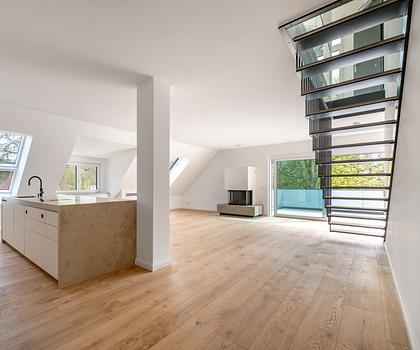 Erstbezug: Penthouse-Wohnung über zwei Ebenen mit hochwertiger Ausstattung