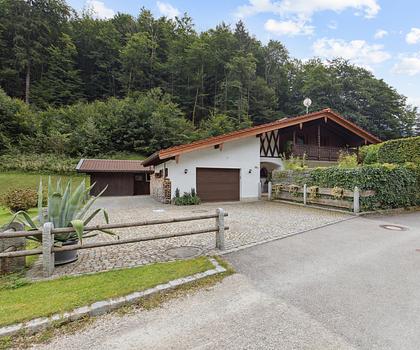 Gepflegtes, landestypisches Einfamilienhaus in reizvoller Umgebung auf Nießbrauchbasis (unbefristet)