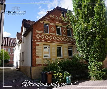 ALTBAU DHH MIT KLINKERFASSADE IN RUHIGER WOHNLAGE - SOFORT FREI!