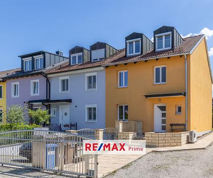 Kinder müssen nicht ins Kellerzimmer: Großes 6 Zimmer Eckhaus in Moosach, energieeffizient & ruhig!