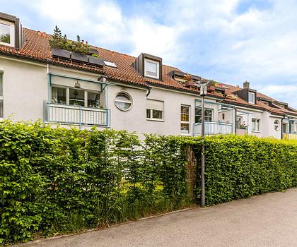 Sonnige 2-Zi.-Wohnung mit Süd-Loggia als Kapitalanlage in Moosach