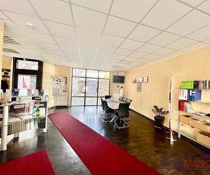 Büro oder Praxis in attraktiver Lage zu verkaufen