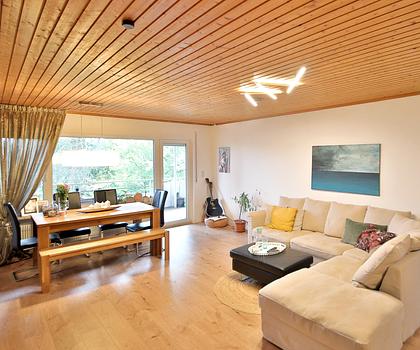 Großzügige 5-Zimmer-Dachgeschosswohnung in Backnang – Ideal für Familien und Kapitalanleger