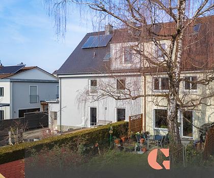 Charmante Doppelhaushälfte von 1951 – Altbauflair mit sonnigem Süd-West-Garten