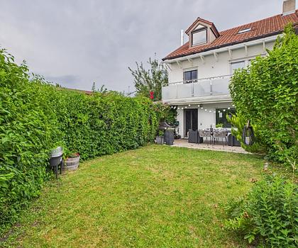 Dachau-Ost:
Gepflegtes Reihenendhaus in ruhiger Wohnlage
- Zum Eigennutz
- Diskreter Garten