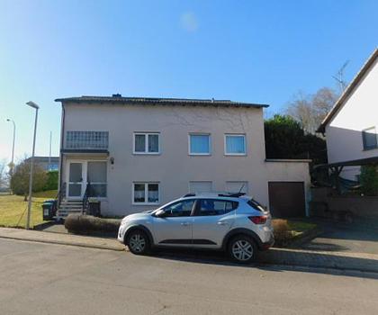 Quierschied-Fischbach- gepflegtes MFH mit 3 Einheiten als Miet-oder Anlageobjekt