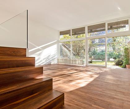 Ikonisches Otto-Steidle-Gebäude in nobler Lage: Derzeit vermietetes Townhouse