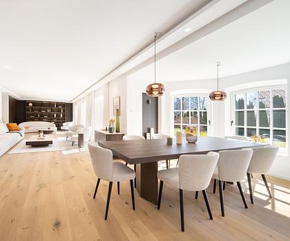 Erstbezug: Exquisit modernisierter Landsitz mit besonderem Charme, Alpenblick und hoher Privatsphäre