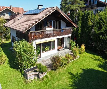 Einfamilienhaus mit Einliegerbereich und Garage in Bernau am Chiemsee -Viel Platz für die Familie-