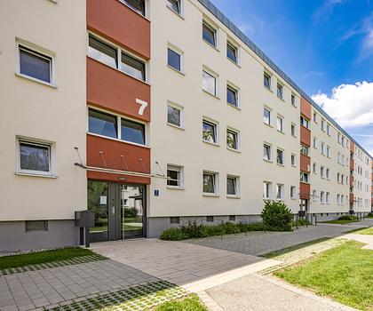 Gepflegte Wohnanlage mit 32 ideal geschnittenen 3-Zimmer-Wohnungen