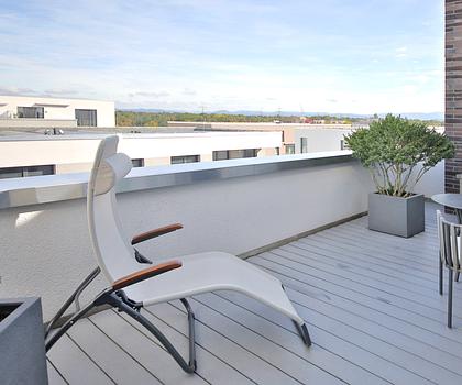 Stilvolle 3-Zimmer-Wohnung mit traumhafter Dachterrasse im Franklin-Areal