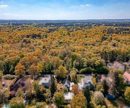 Charmantes Grundstück mit idyllischem Garten und attraktivem Baurecht in traumhafter Lage