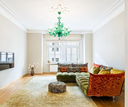 Jugendstil-Juwel: Stadtdomizil mit 4 Zimmern und stilvoller Ästhetik in Spitzenlage