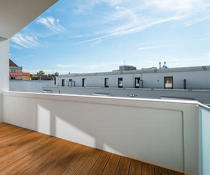 2-Zimmer-Wohnung mit viel Tageslicht und Südwest-Balkon im 2. OG
