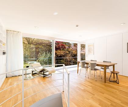 Stilvolle Altbauvilla mit Gästehaus, Traumgarten und Pool in vorzüglicher Lage