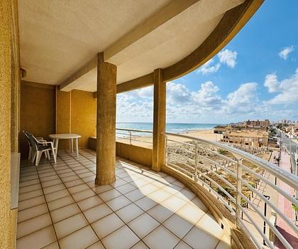 Appartement mit 4 Schlafzimmern und 2 Bädern in 1. Strandlinie