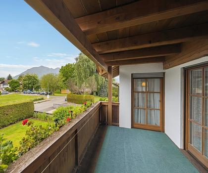 ETW im EG mit Garten plus 2 Wohnbereiche im OG - Kapitalanlage