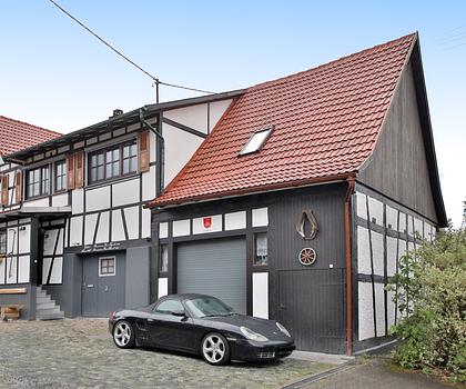 Familienglück in historischem Gewand – mit Garten, Werkstatt & ganz viel Charme