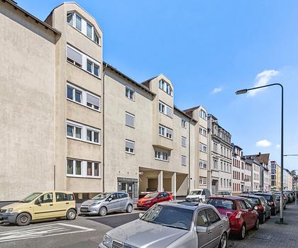 Pendler und Studenten aufgepasst! Schicke 2-Zimmer-Wohnung an der Bockenheimer Warte