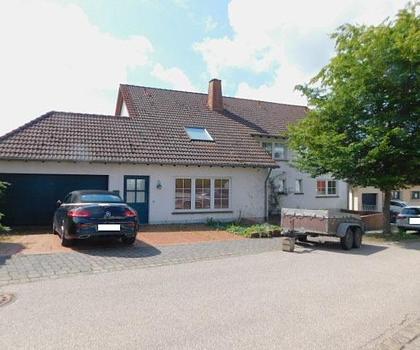 Trierweiler- EFH zur Miete - 350 qm Wohnfläche, 6 Zimmer,Doppelgarage,Garten,herrlicher Ausblick