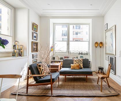 Altbau-Charme trifft moderne Eleganz: Stilvolle 2-Zimmer-Wohnung mit durchdachtem Grundriss