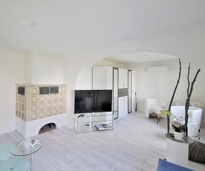 Traumhaft gepflegtes, saniertes Einfamilienhaus mit Kamin, moderner Küche und wunderschönem Garten