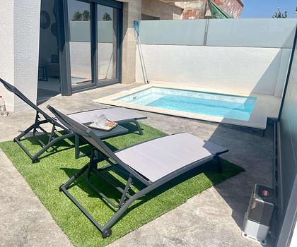 Schönes Haus mit privatem Pool und Solarium